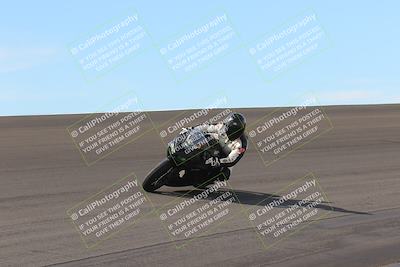 media/Nov-05-2022-SoCal Trackdays (Sat) [[f8d9b725ab]]/Bowl (1145am)/